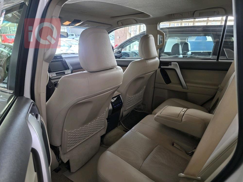 تويوتا لاندكروزر برادو